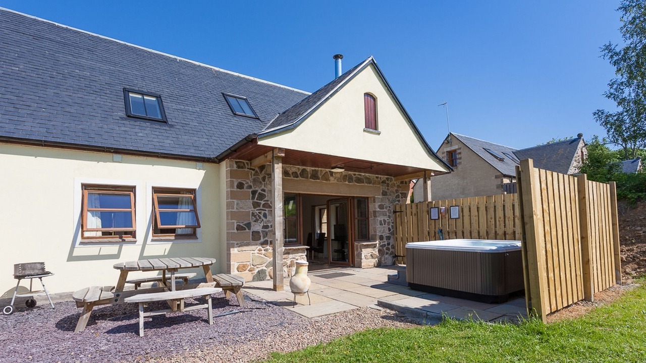 Photo of Outdoor in Linlithgow