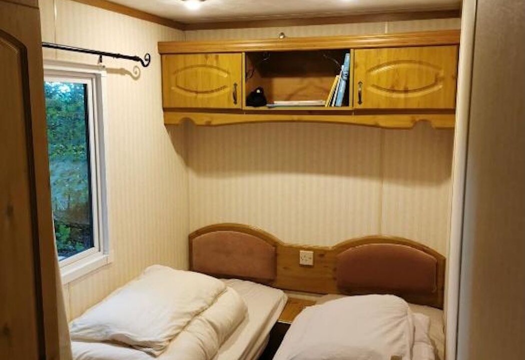 Photo of Bedroom in Armoy