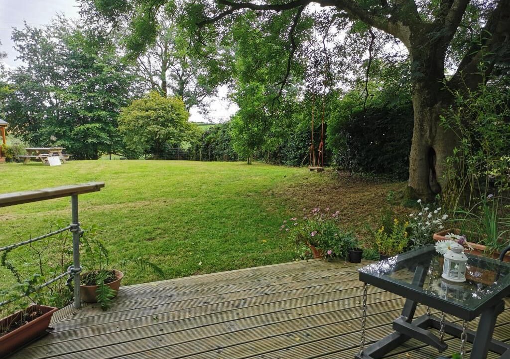 Photo of Patio Balcony in Armoy
