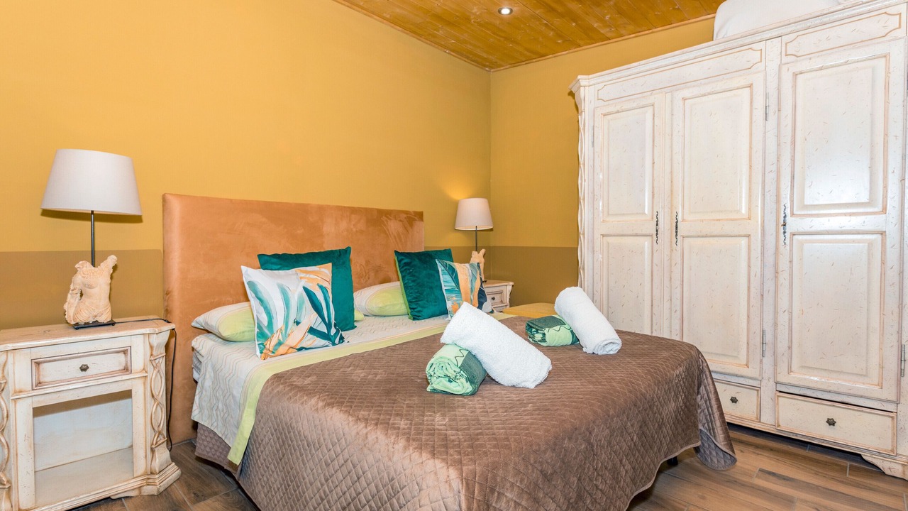 Photo of Bedroom in Mitogio