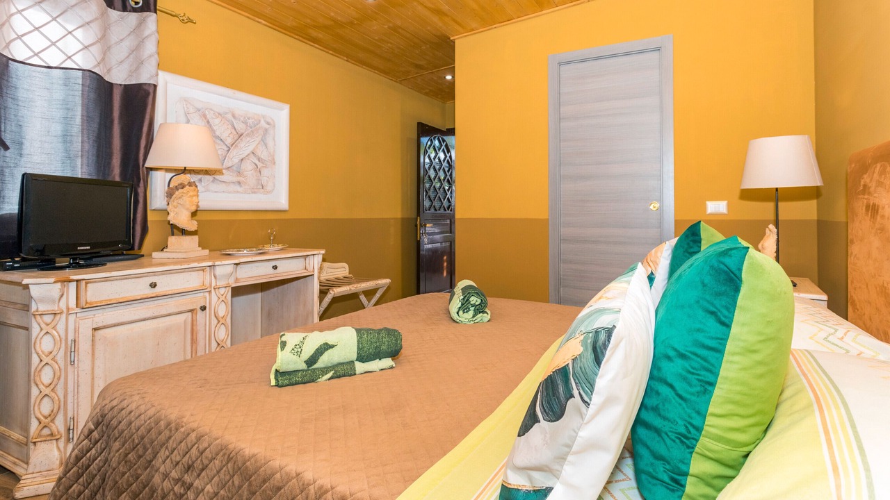 Photo of Bedroom in Mitogio