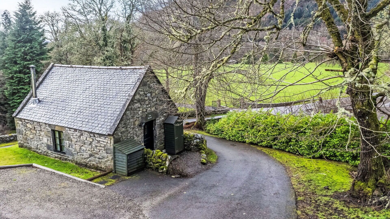 Photo of Bedroom in Invermoriston