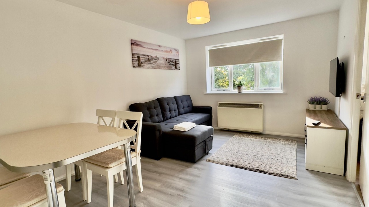 Photo of Bedroom in Island Gardens