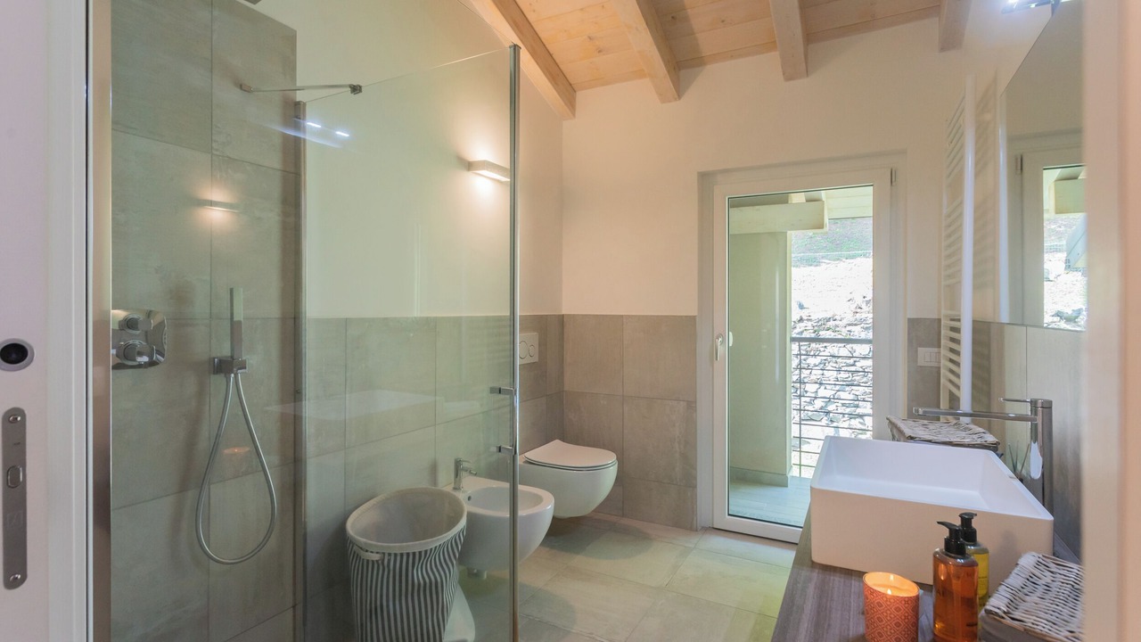 Photo of Bathroom in Aurogna