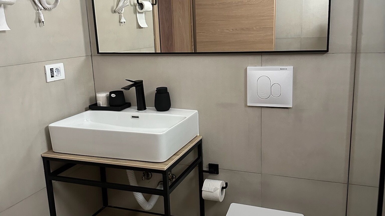 Photo of Bathroom in Restelicë
