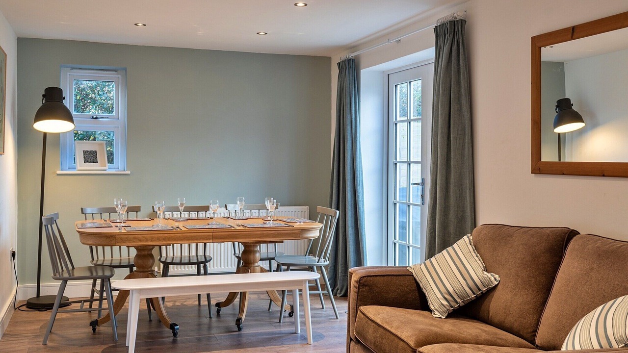 Photo of Livingroom in Marhamchurch