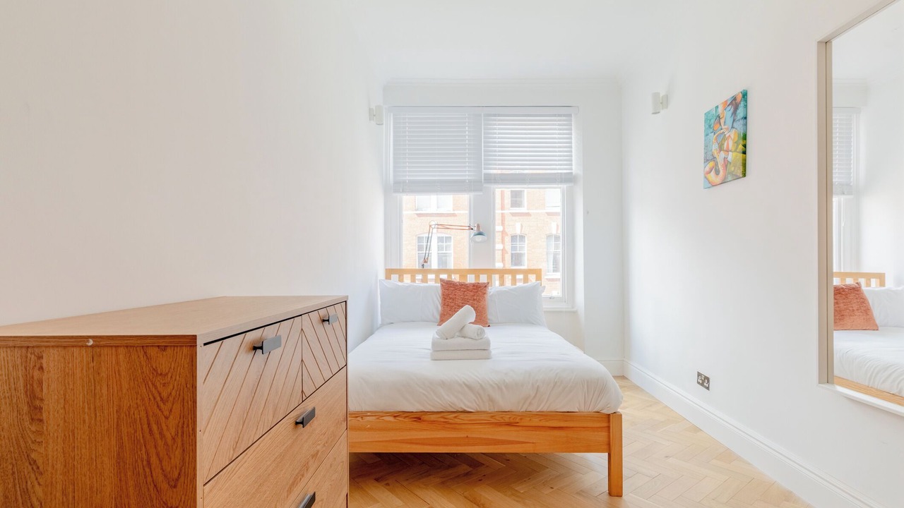 Photo of Bedroom in Chelsea Riverside