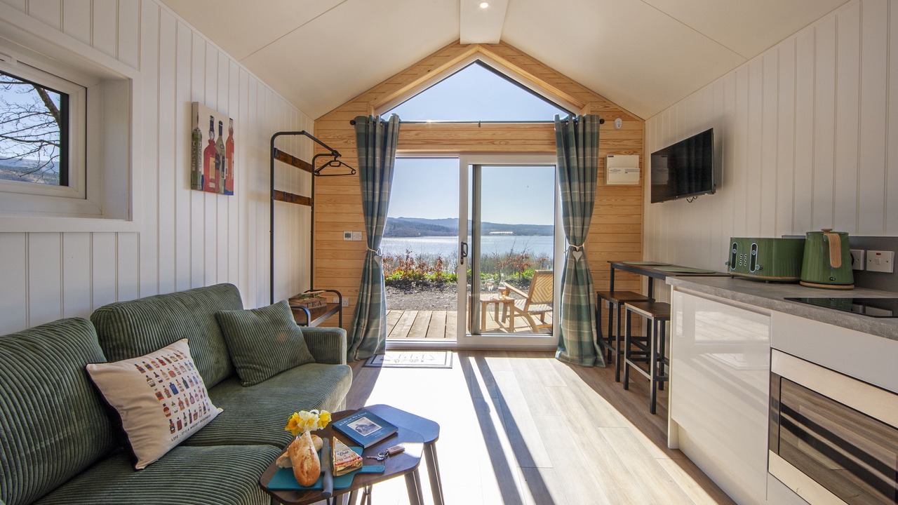 Photo of Livingroom in West Laroch