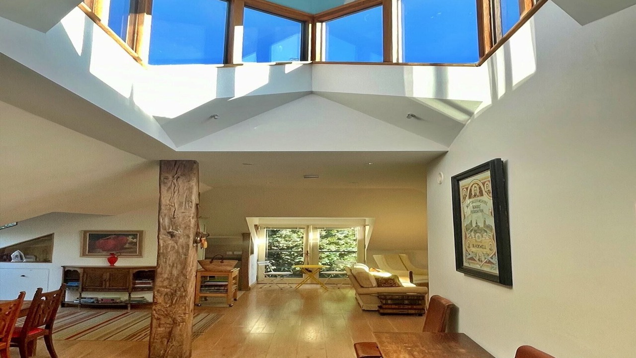 Photo of Livingroom in Kingham
