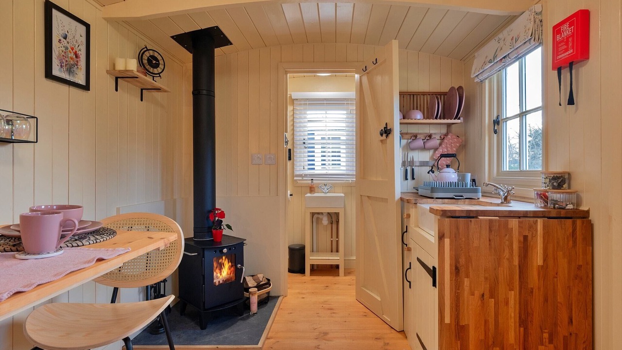 Photo of Livingroom in Brackley