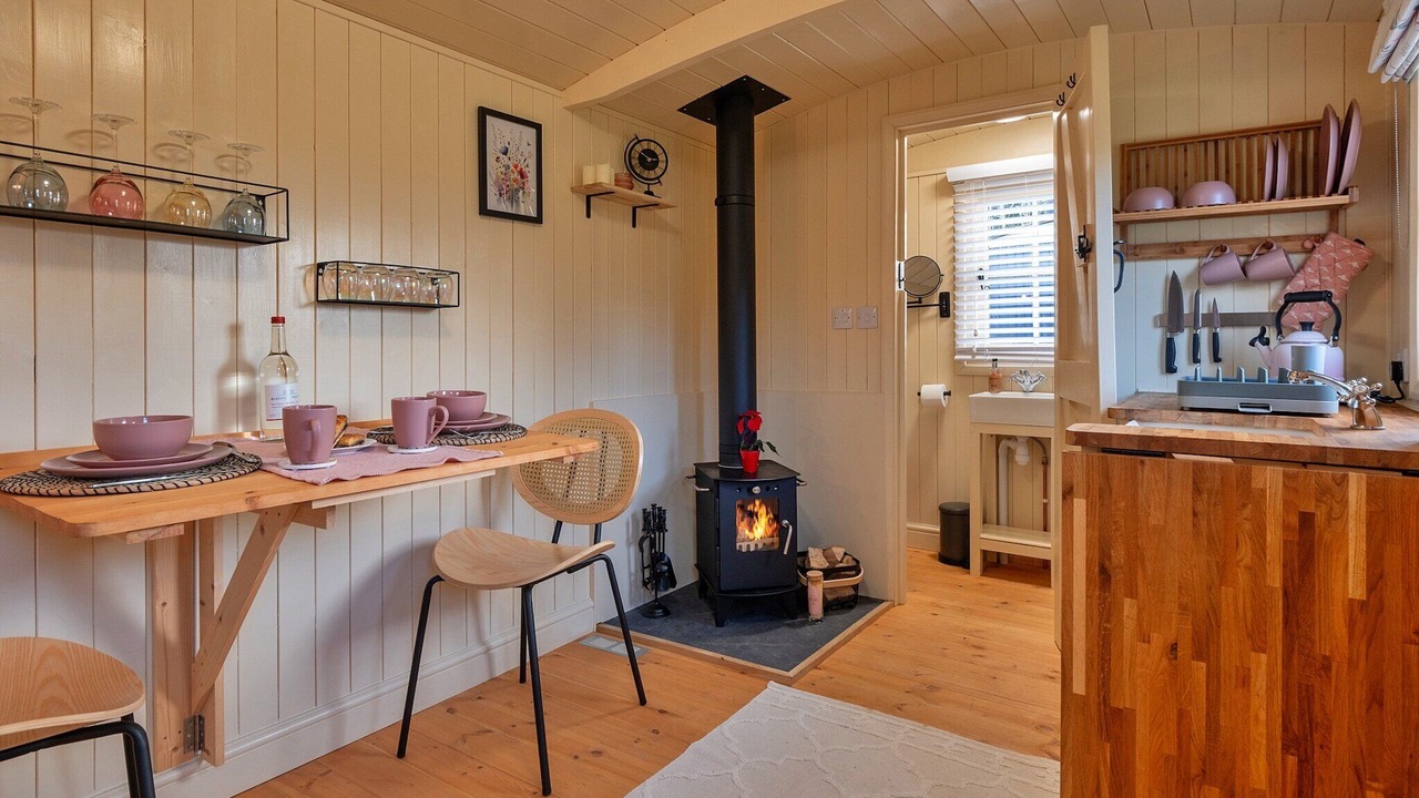 Photo of Livingroom in Brackley