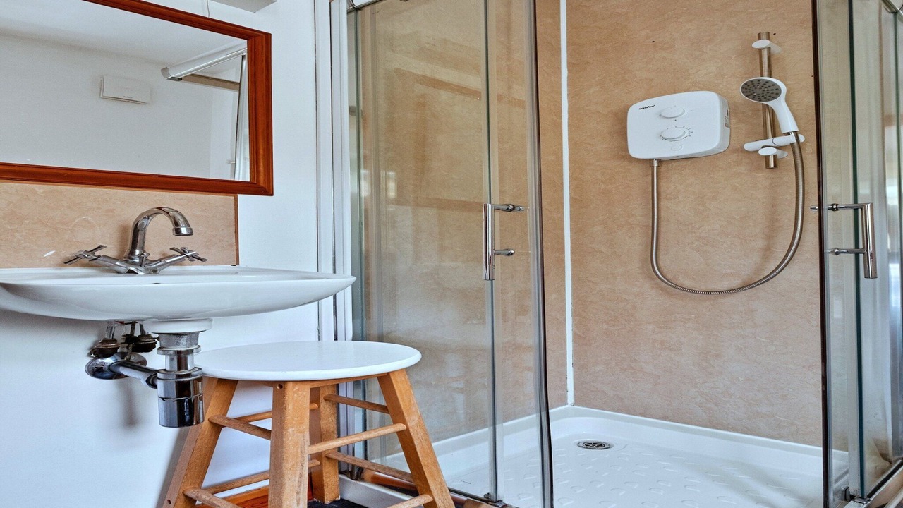 Photo of Bathroom in Lochgilphead