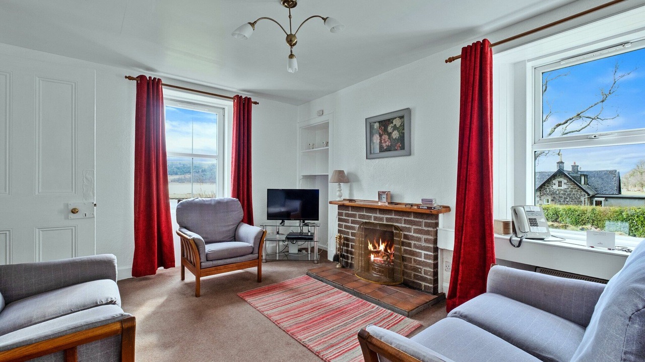 Photo of Livingroom in Lochgilphead
