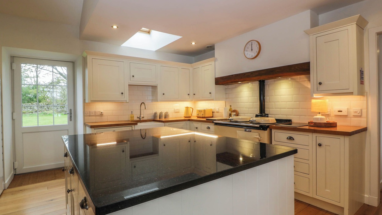 Photo of Kitchen in Thornhill