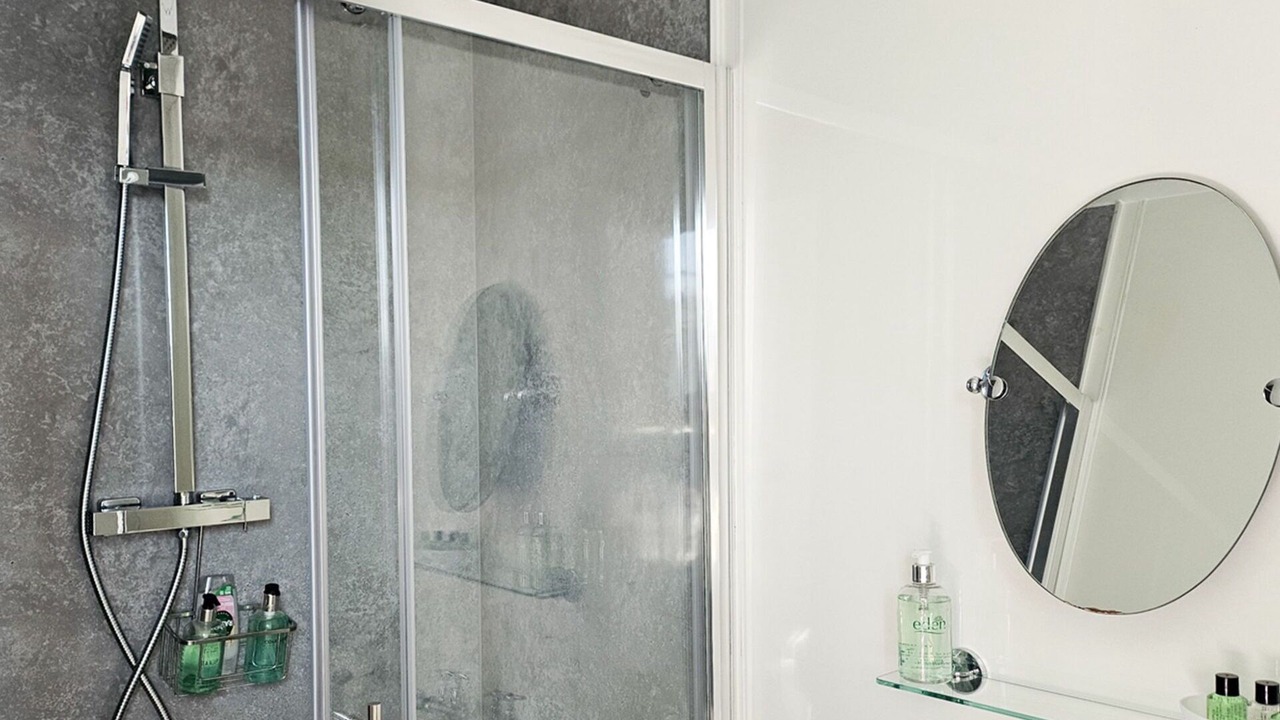Photo of Bathroom in Beinn Orasaigh