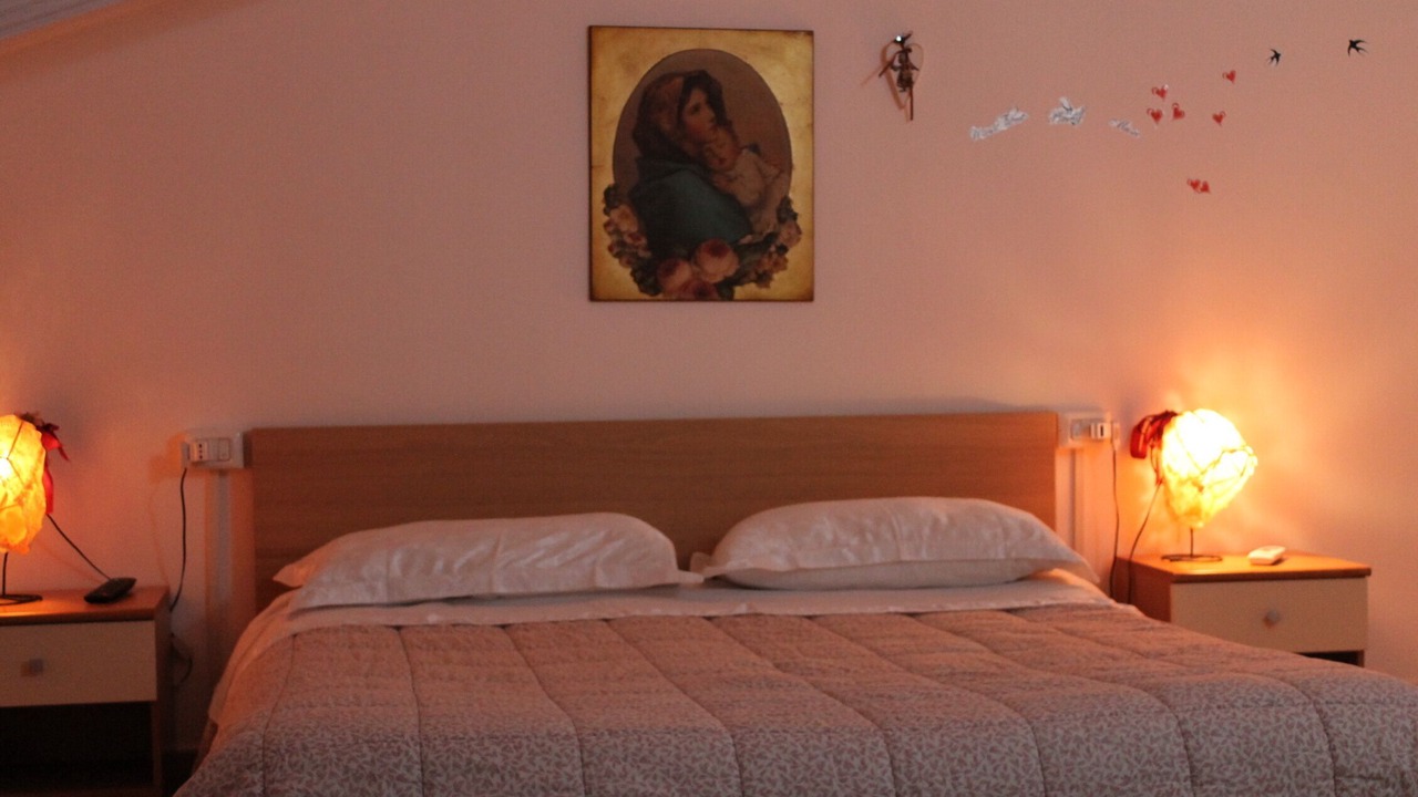 Photo of Bedroom in Frontone