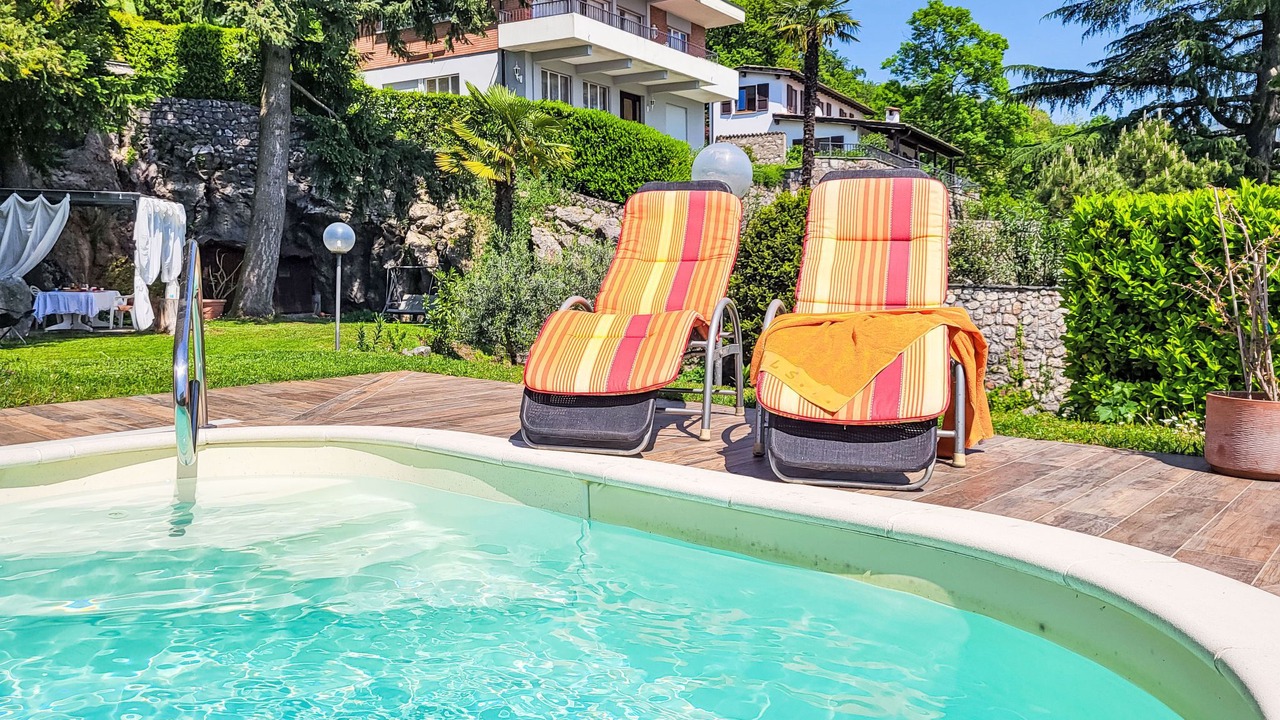 Photo of Outdoor in Besazio