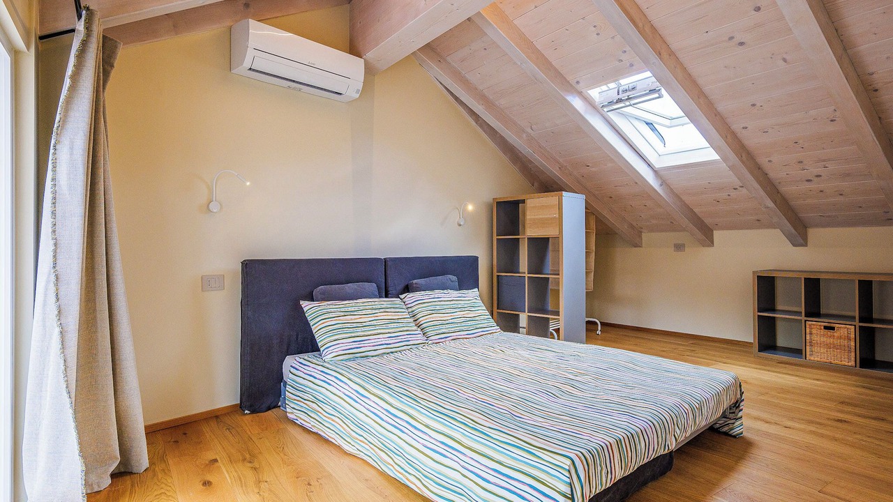 Photo of Bedroom in Miasino