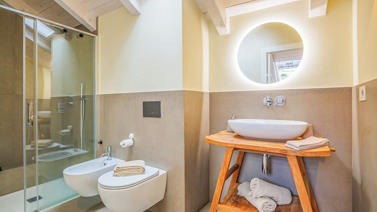 Photo of Bathroom in Miasino