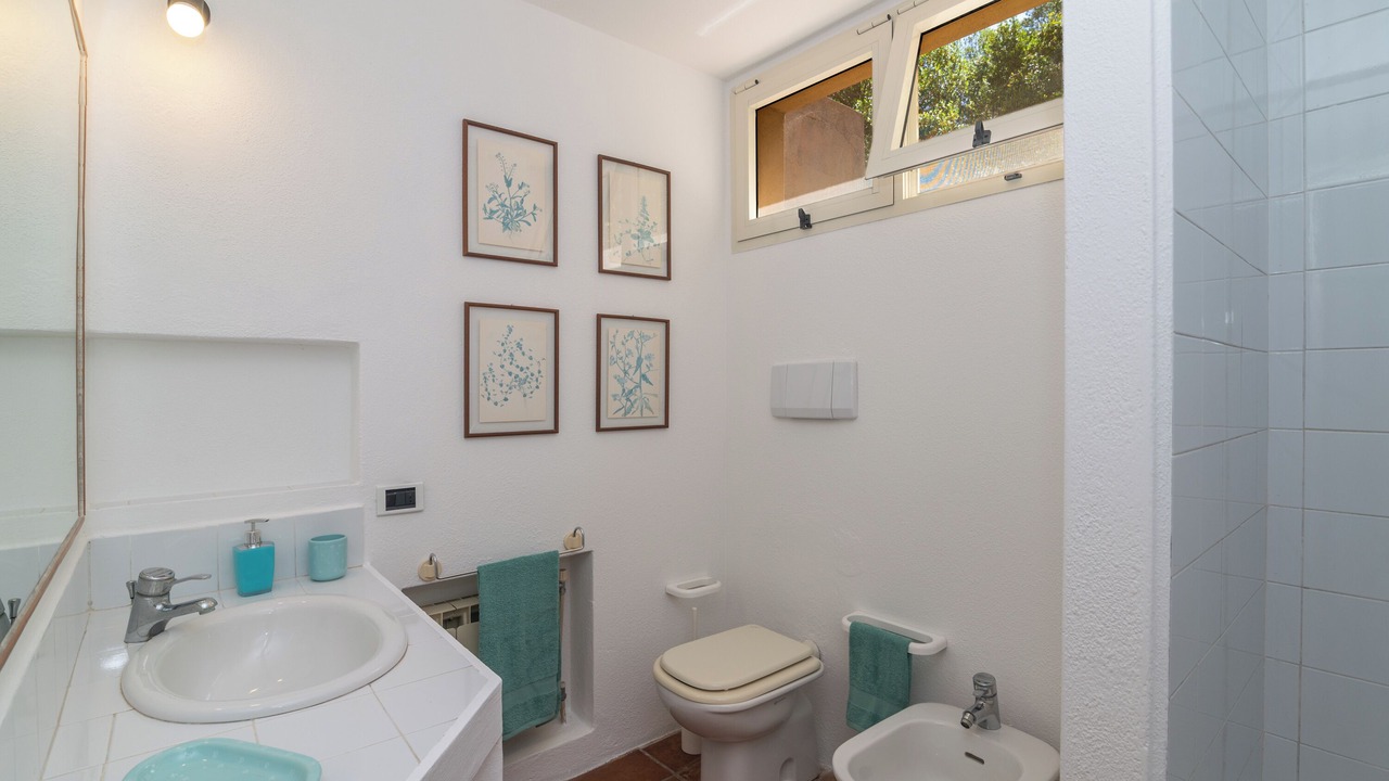 Photo of Bathroom in Punta Sardegna