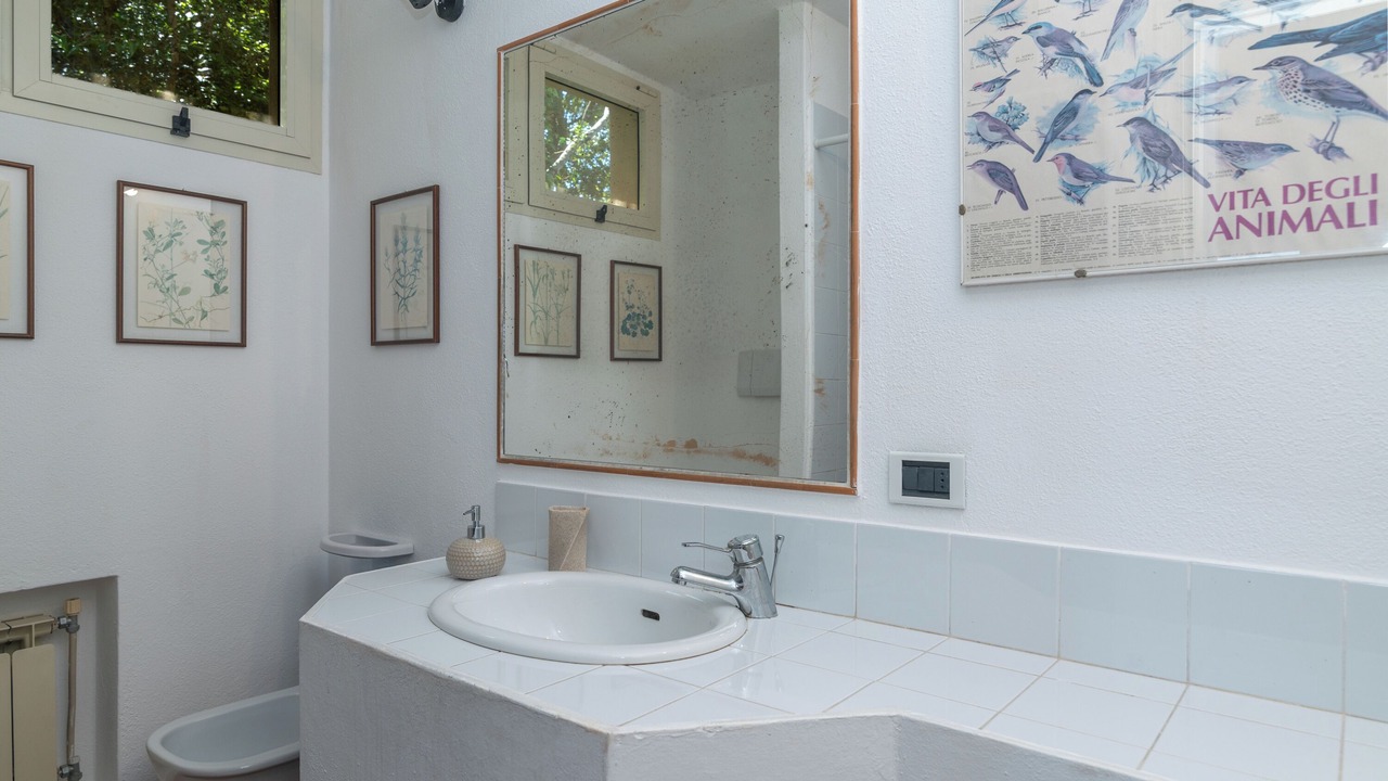 Photo of Bathroom in Punta Sardegna