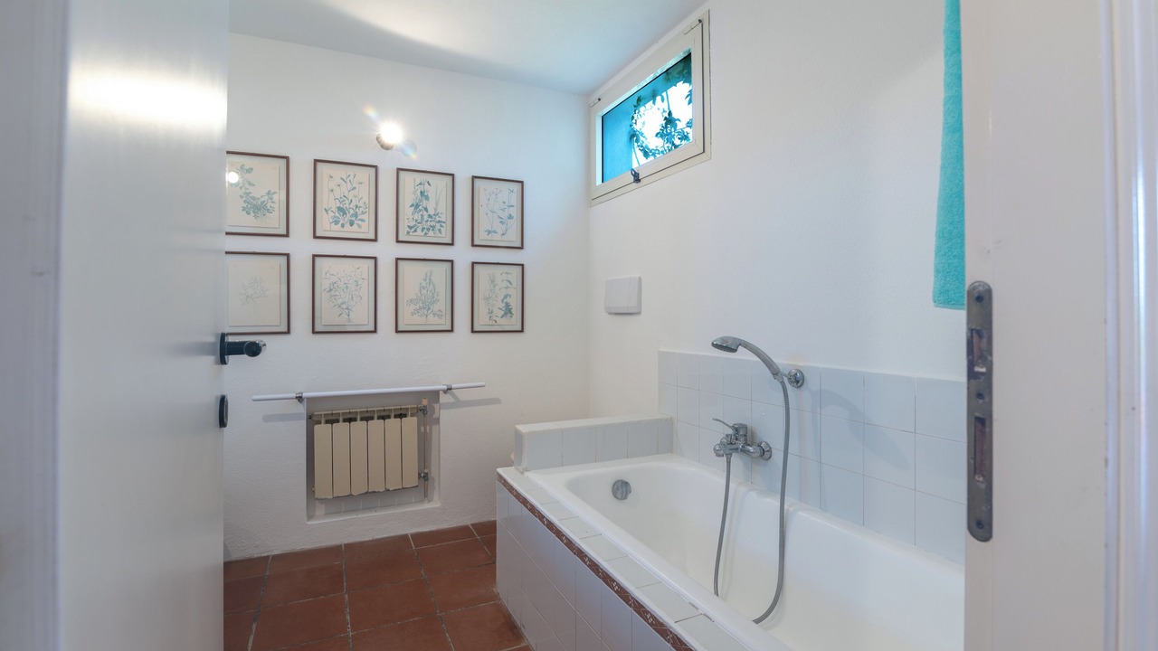 Photo of Bathroom in Punta Sardegna