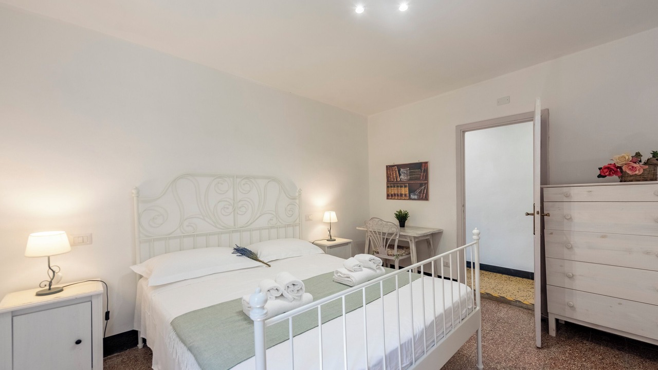 Photo of Bedroom in Vernazza