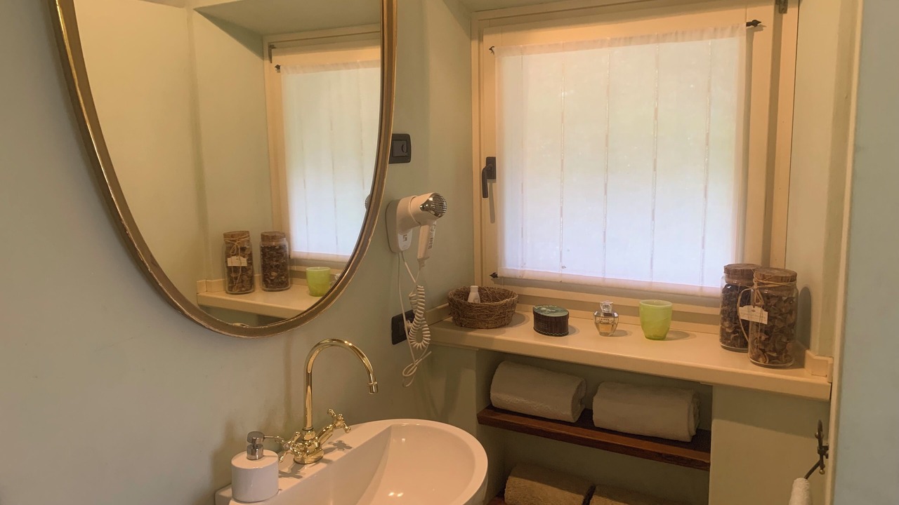Photo of Bathroom in Gardola