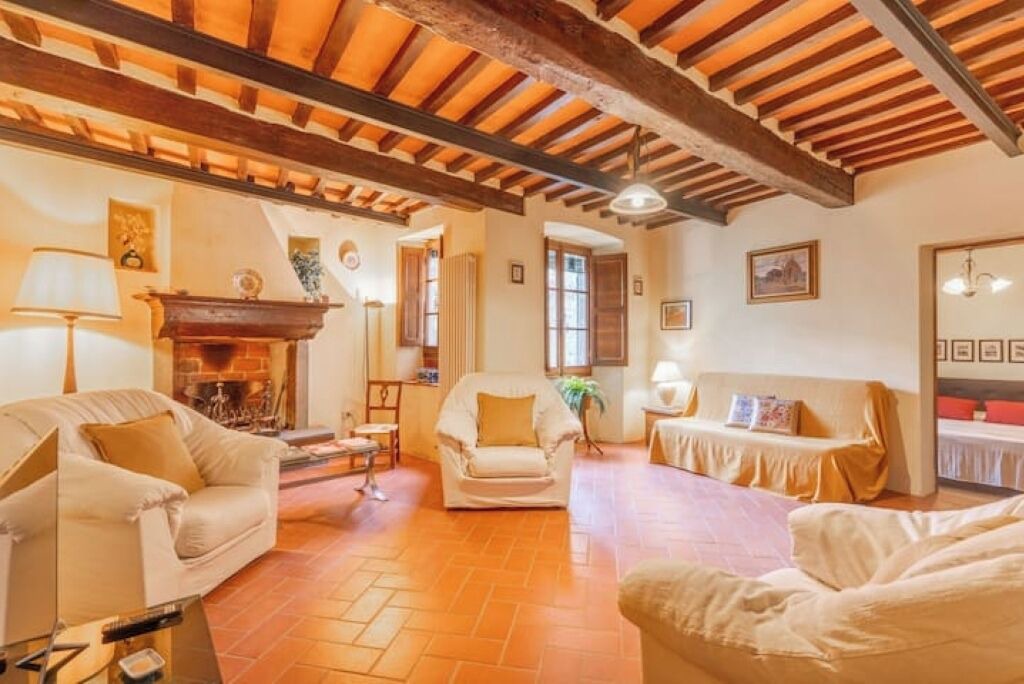 Photo of Livingroom in Mologno