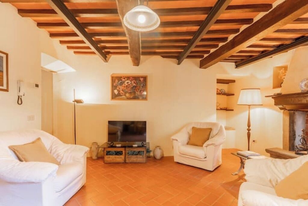 Photo of Livingroom in Mologno