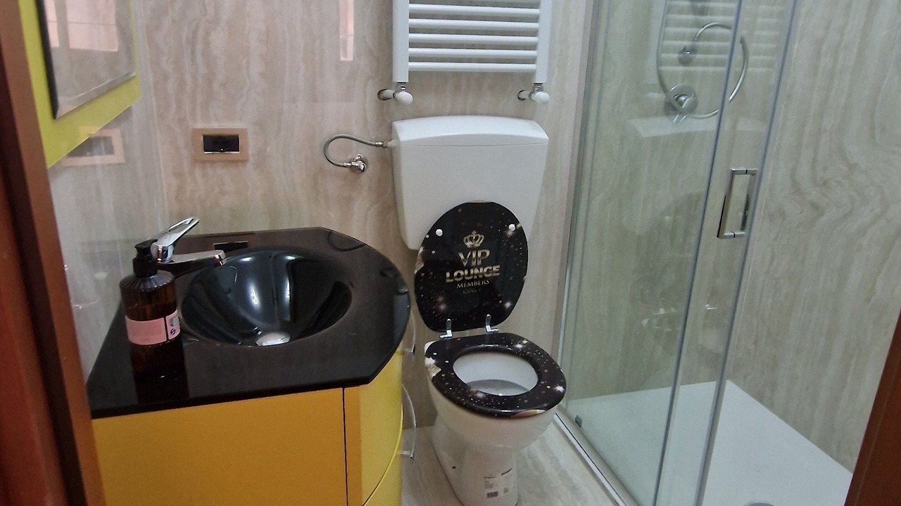 Photo of Bathroom in Civitavecchia