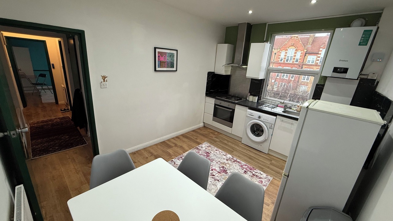 Photo of Kitchen in Shacklewell