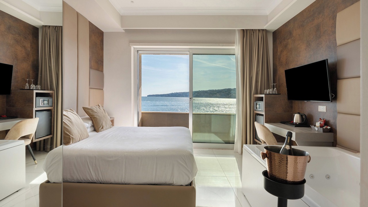 Photo of Bedroom in Chiaia