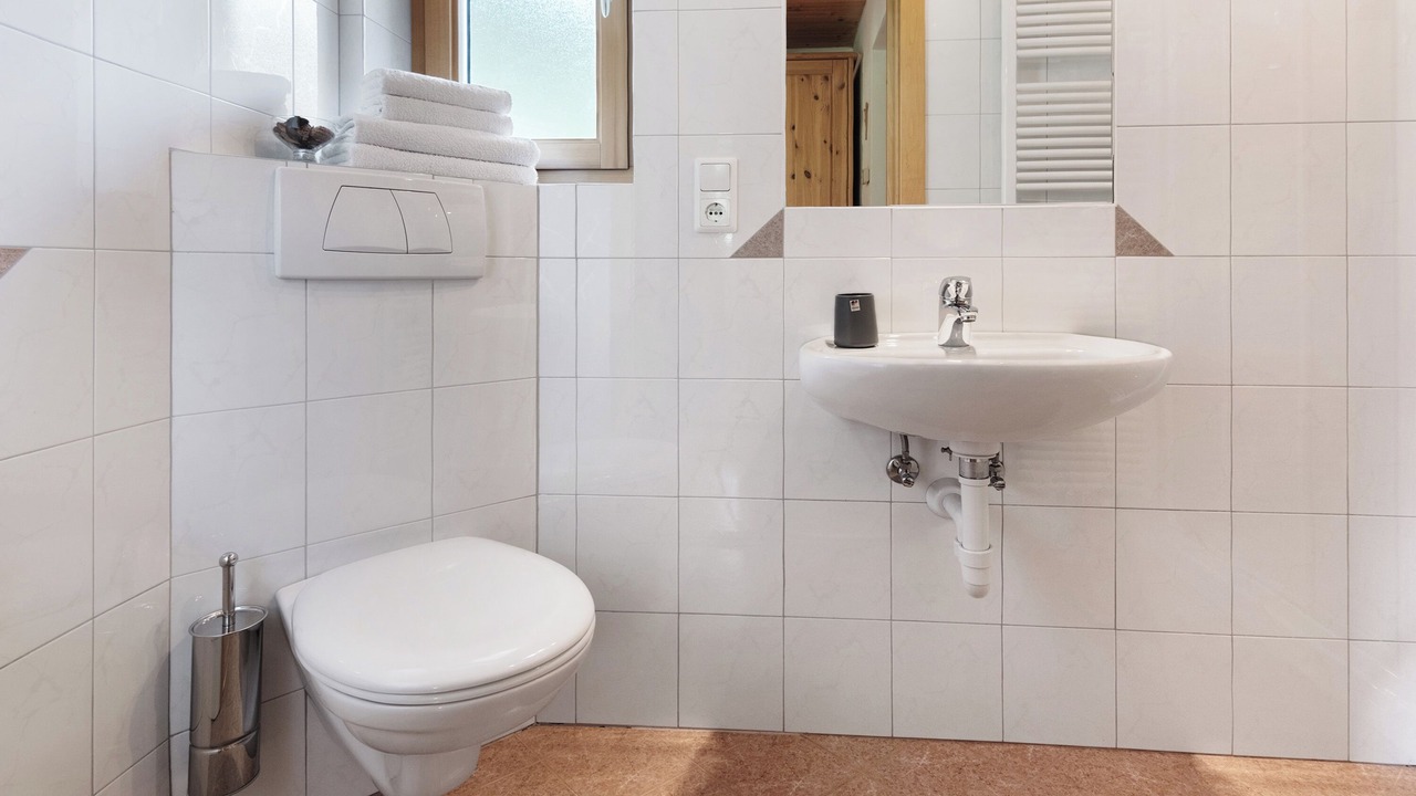 Photo of Bathroom in Melago