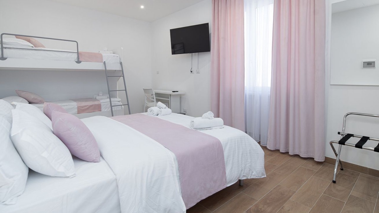 Photo of Bedroom in Civitavecchia