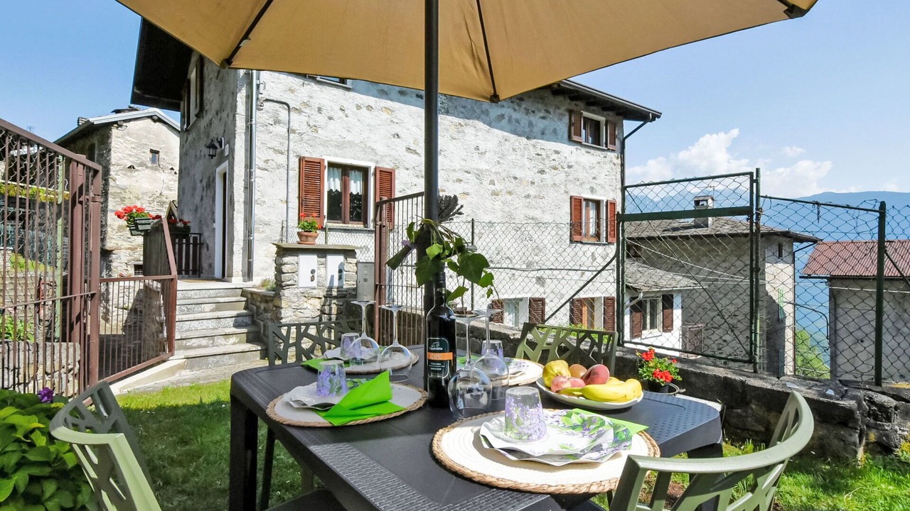 Photo of Patio Balcony in Civo