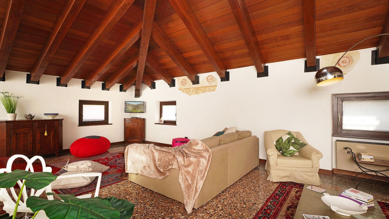 Photo of Livingroom in Peschiera del Garda City Centre