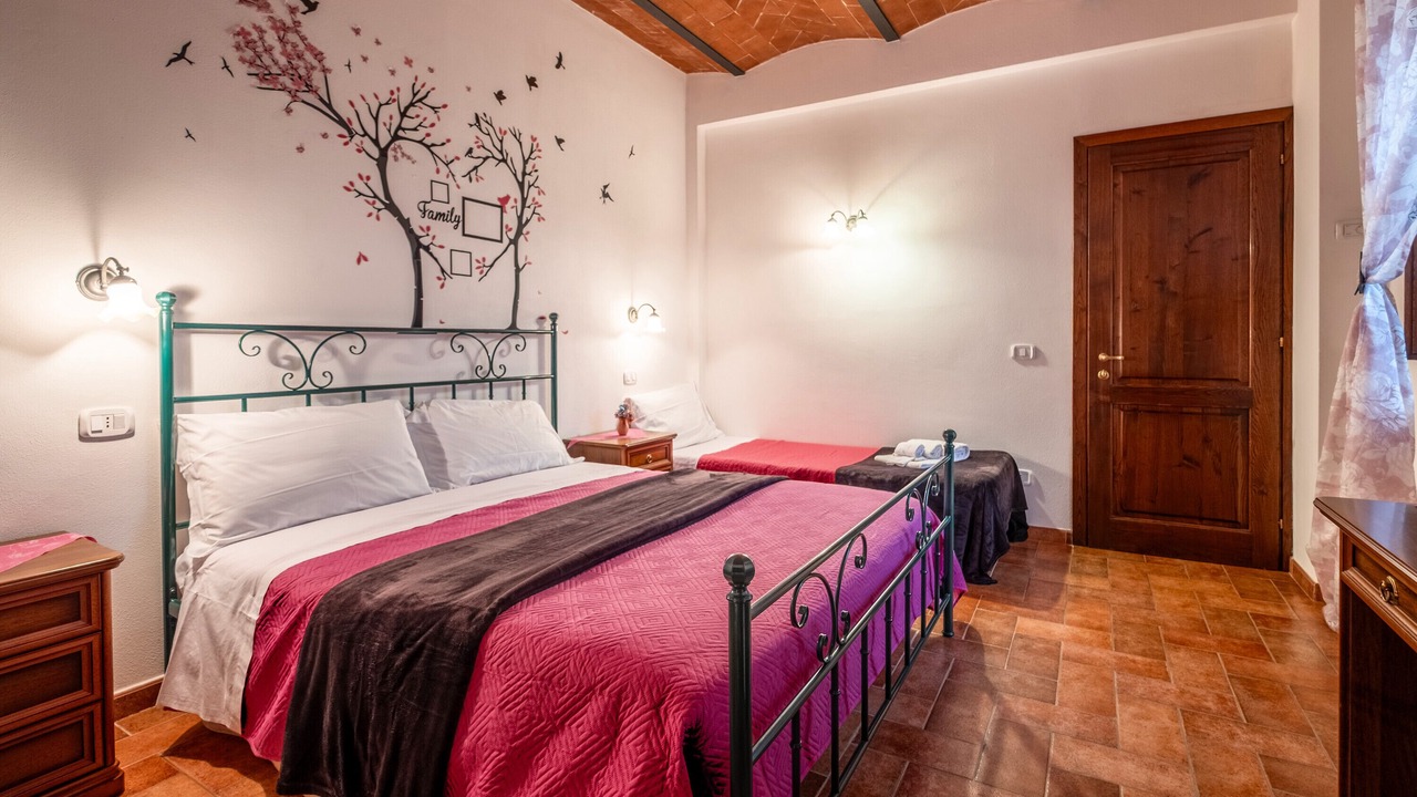 Photo of Bedroom in Catabbio