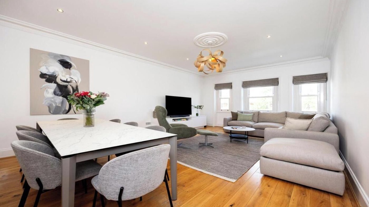Photo of Livingroom in Belsize