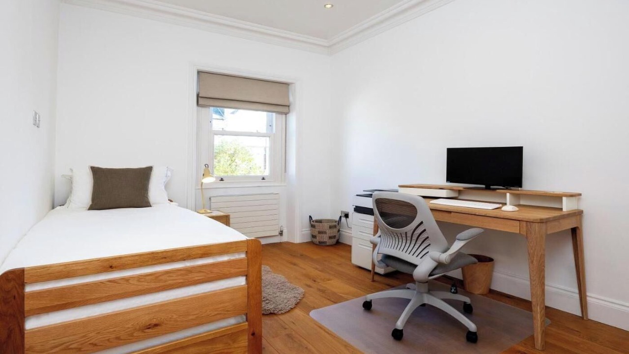 Photo of Bedroom in Belsize