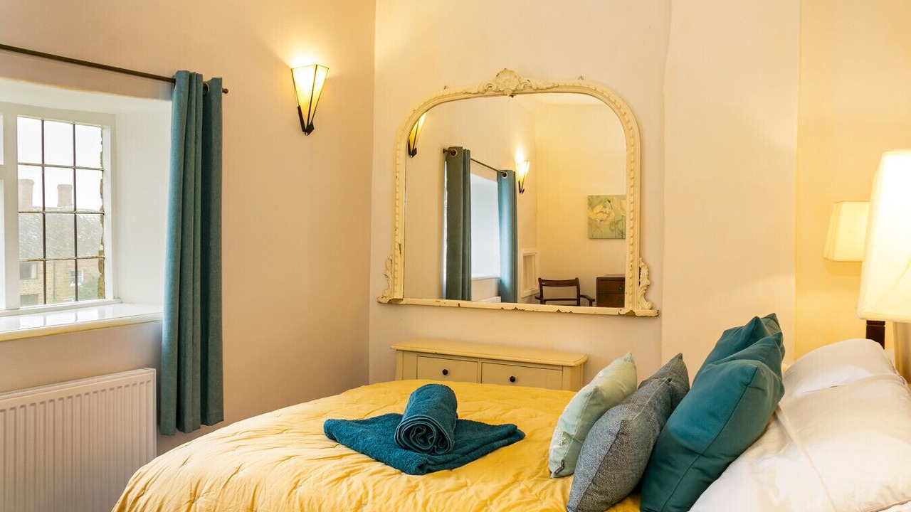 Photo of Bedroom in Eydon