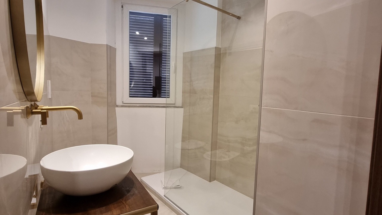 Photo of Bathroom in Rione XVI Ludovisi