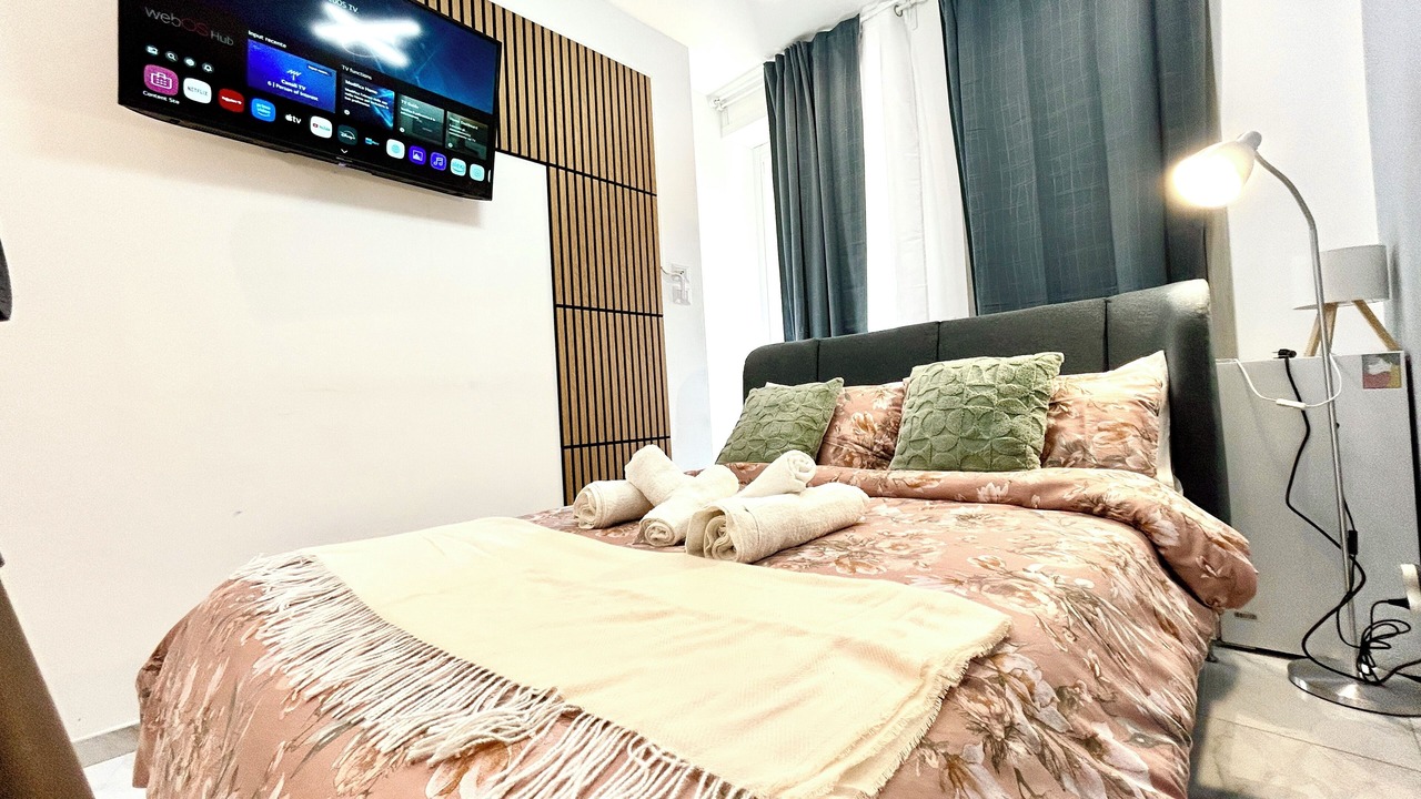 Photo of Bedroom in Parella