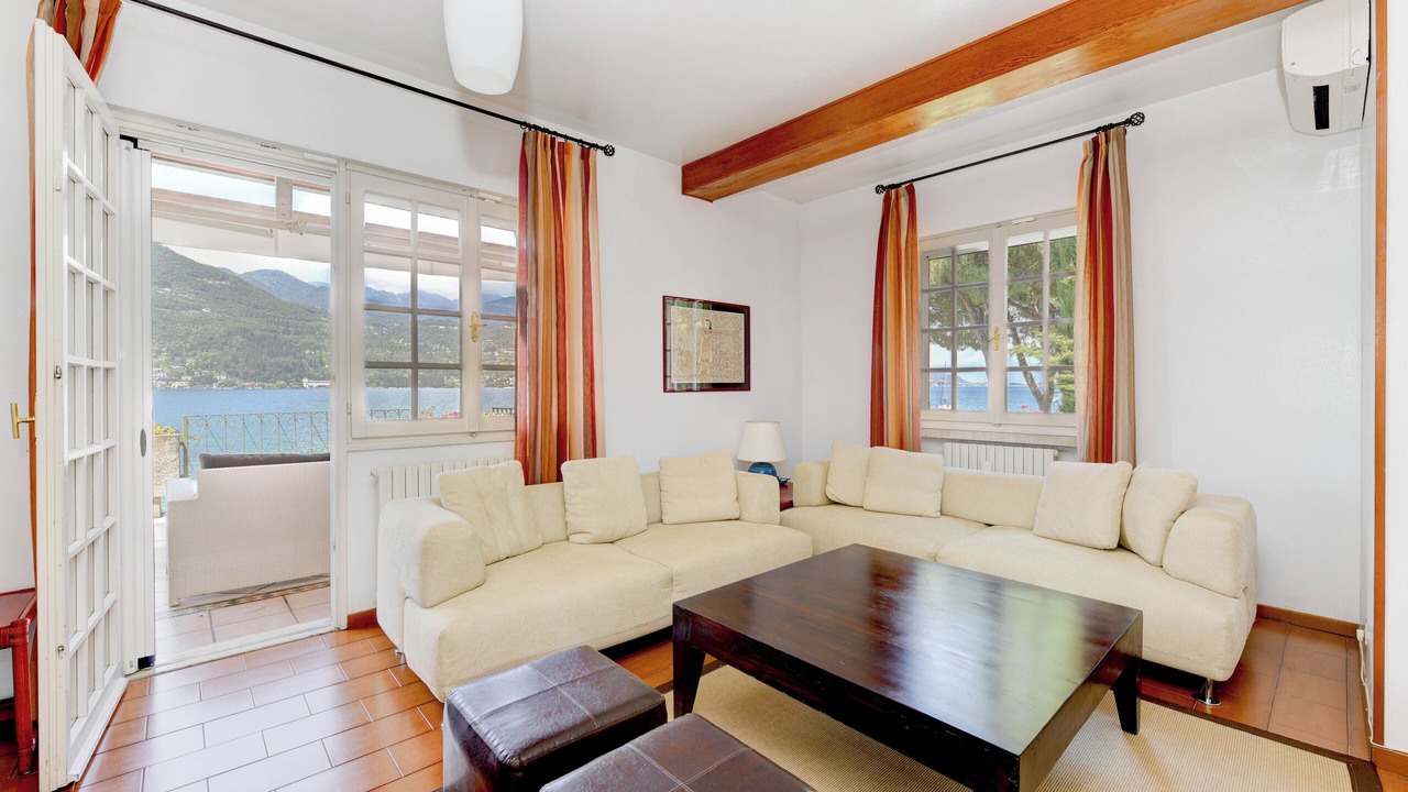 Photo of Livingroom in Portese