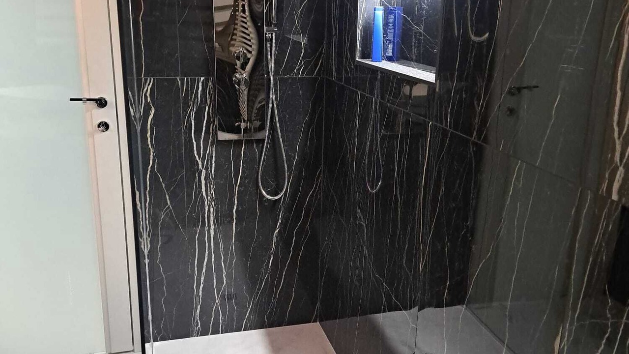 Photo of Bathroom in Savena