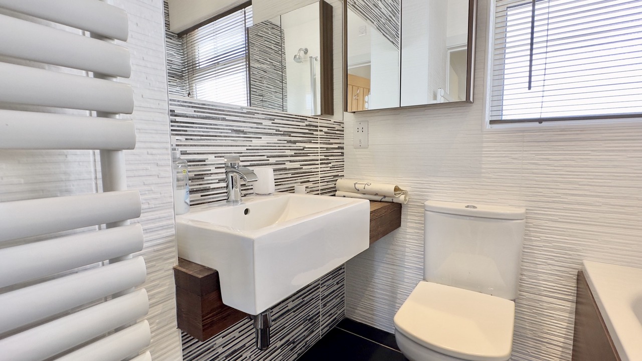 Photo of Bathroom in Trevone