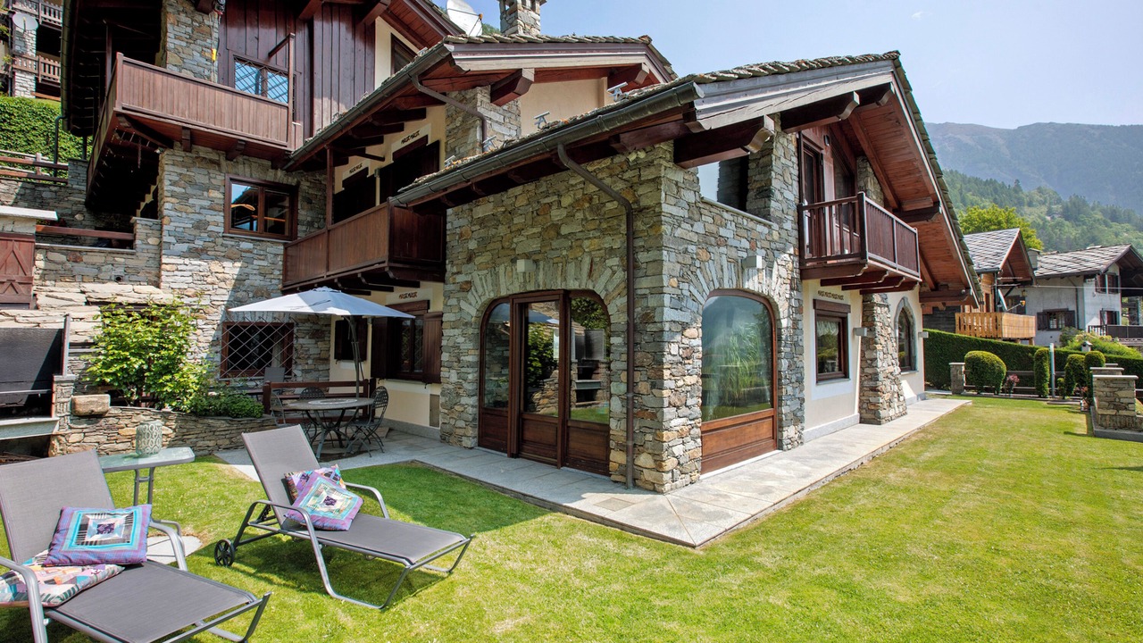 Photo of Patio Balcony in Saint-Oyen