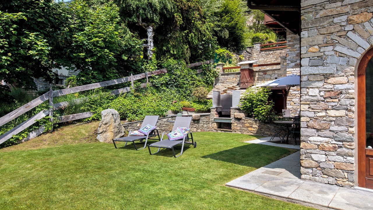 Photo of Patio Balcony in Saint-Oyen