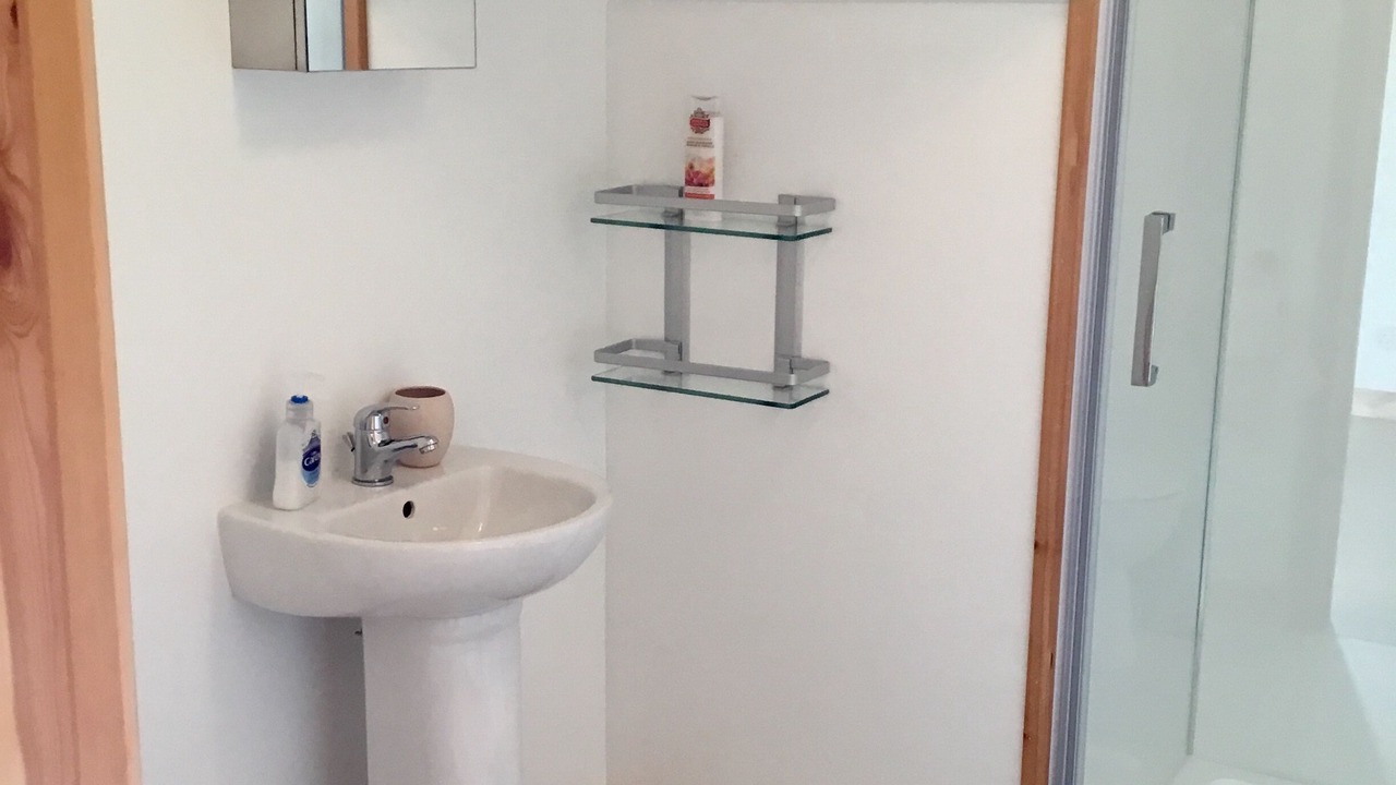 Photo of Bathroom in Caroy