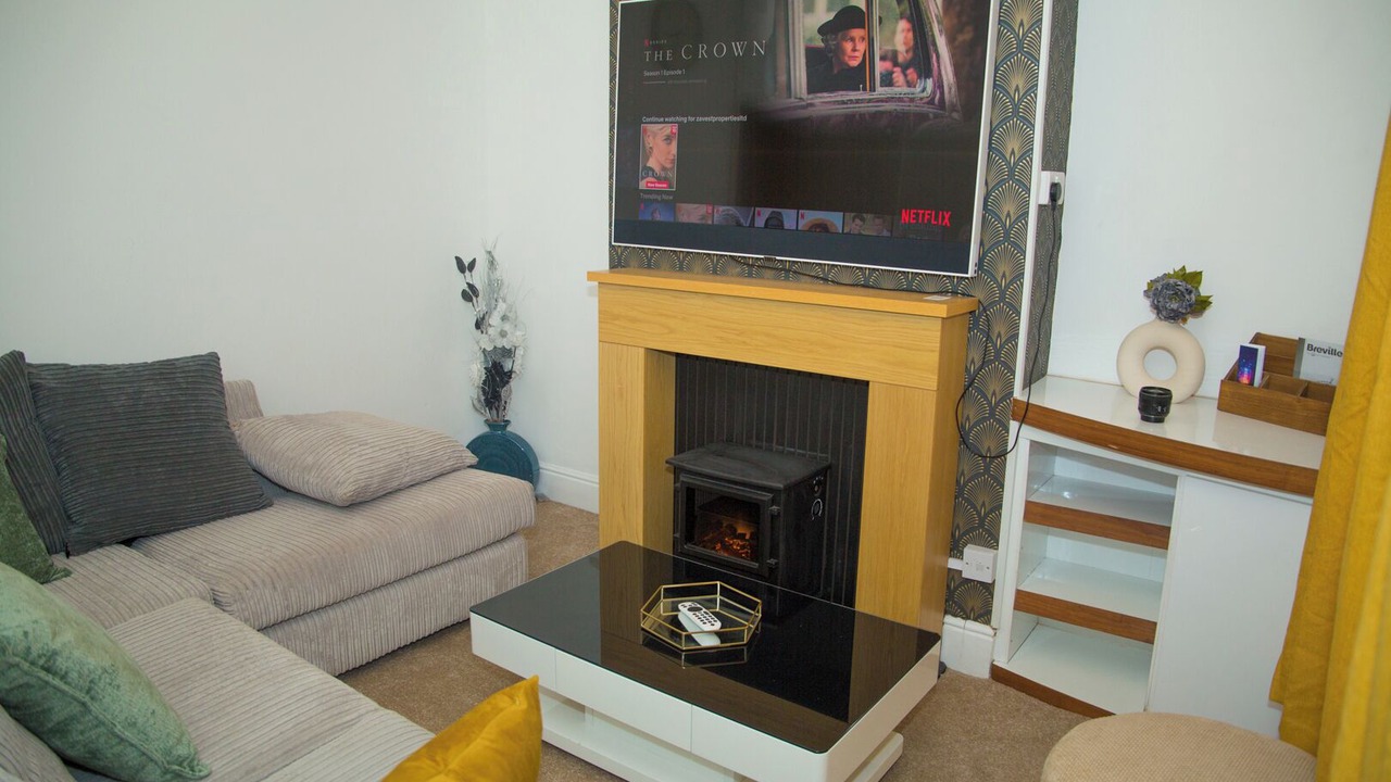 Photo of Livingroom in Wolverhampton